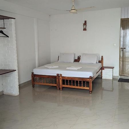 Nebo Hotel Varkala Exteriör bild