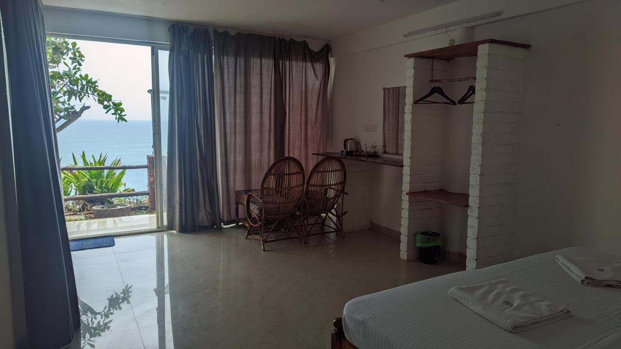 Nebo Hotel Varkala Exteriör bild