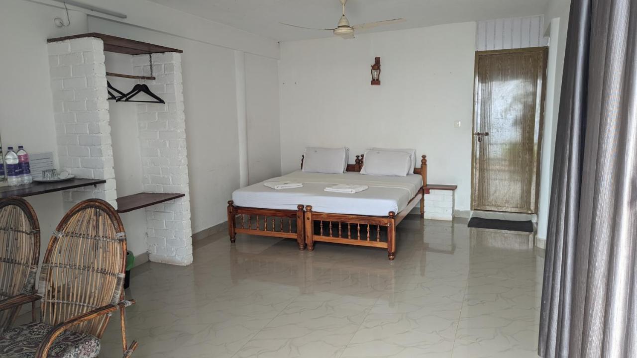 Nebo Hotel Varkala Exteriör bild