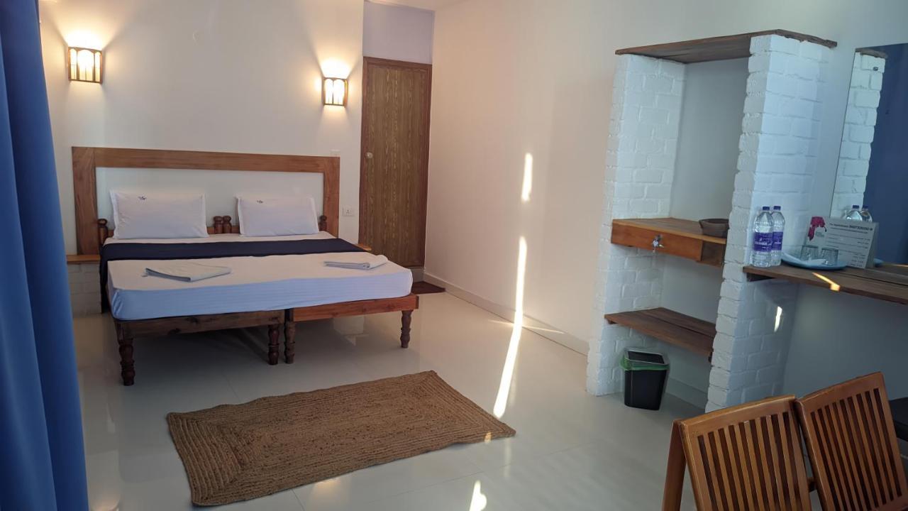 Nebo Hotel Varkala Exteriör bild
